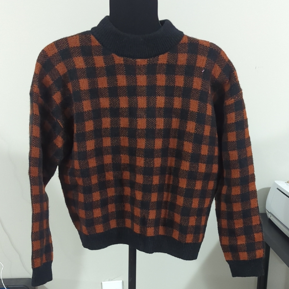 Pink Lily Black and Orange Knit Sweater